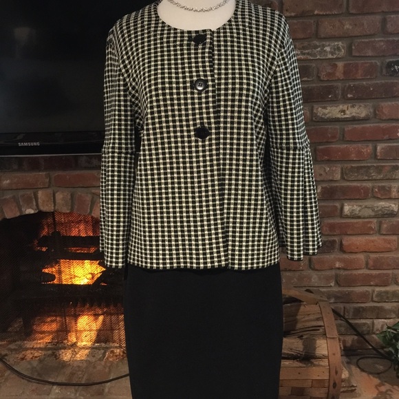 Jones New York 3/4 flair sleeve jacket - Picture 2 of 4